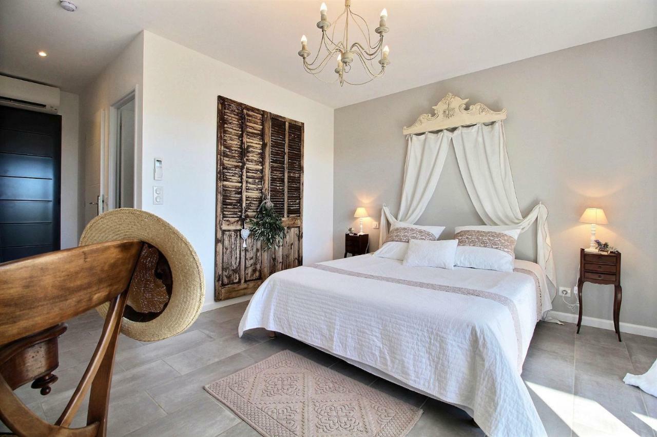 La Villa Aux Oliviers Flayosc Экстерьер фото